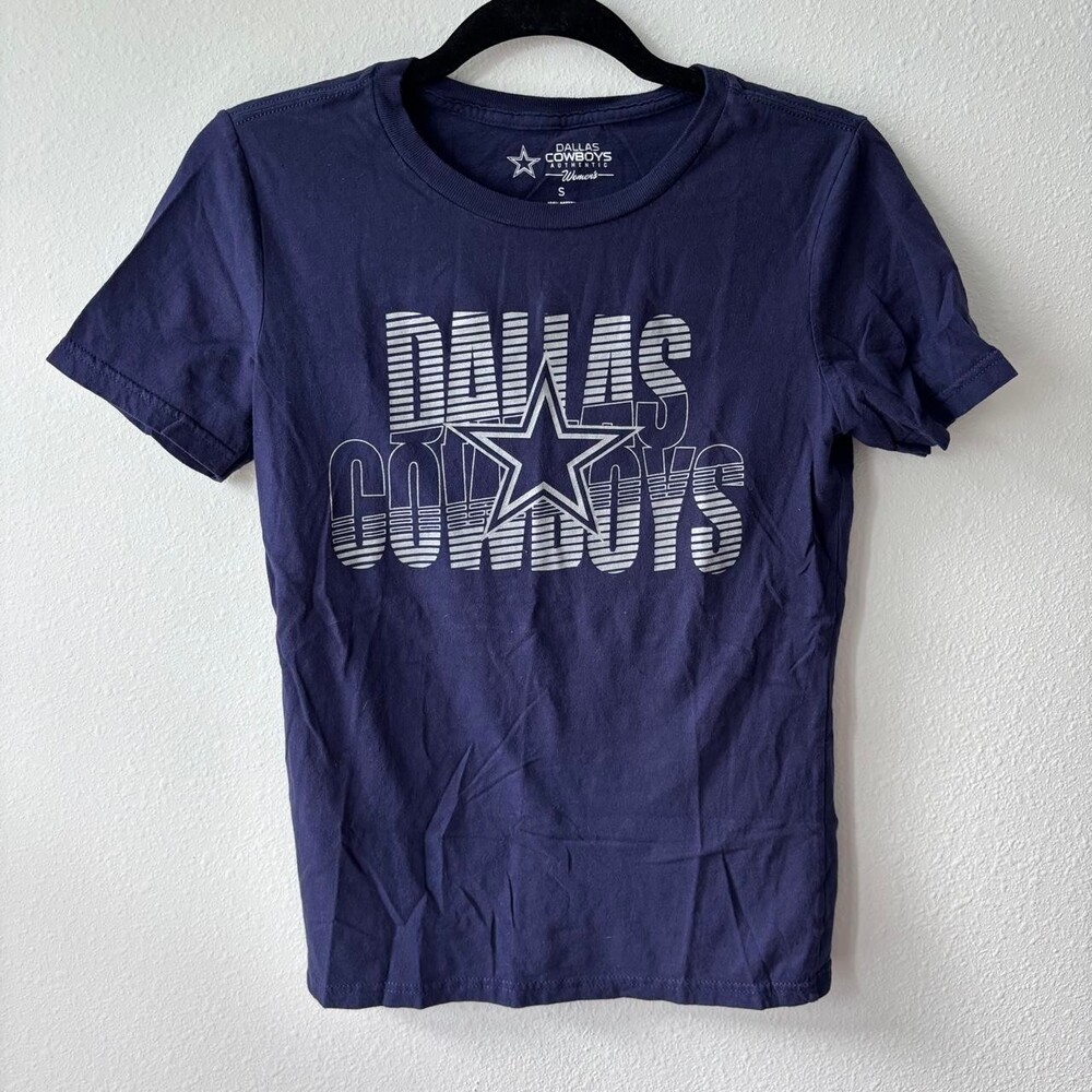 NFL Women's Navy and Blue T-shirt